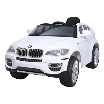 Auto na akumulator licencirani BMW X6 model 229 beli Auto na akumulator licencirani BMW X6 model 229 beli