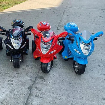 Motor na akumulator model 104 crni-1 Motor na akumulator model 104 crni-1