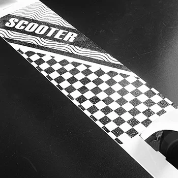 Trotinet na sklapanje model 654 beli-4 Trotinet na sklapanje model 654 beli-4