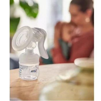 Philips Avent pumpica za izmazanje manuelna Natural 3969-7 Philips Avent pumpica za izmazanje manuelna Natural 3969-7