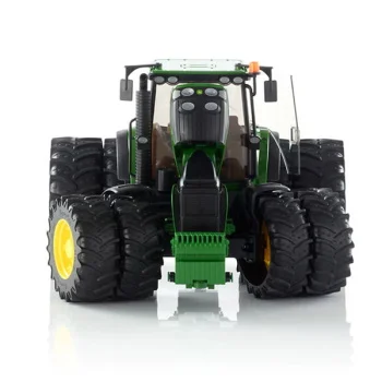 Bruder traktor John Deere 7930 sa duplim točkovima 030520-3 Bruder traktor John Deere 7930 sa duplim točkovima 030520-3