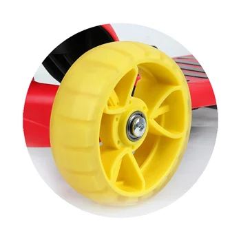 Chipolino trotinet Kiddy Evo Red/Black-2 Chipolino trotinet Kiddy Evo Red/Black-2