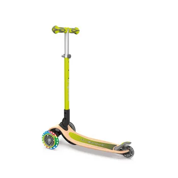 Globber drveni trotinet sa sklapanjem i svetlima Primo 200009-2 Globber drveni trotinet sa sklapanjem i svetlima Primo 200009-2