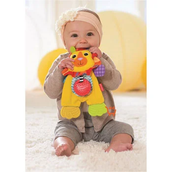 Infantino plišani Lav sa glodalicom 115202-2 Infantino plišani Lav sa glodalicom 115202-2