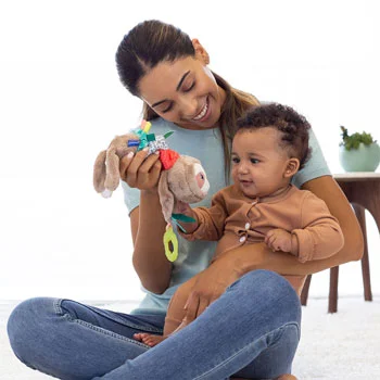 Infantino igračka na potezanječka na potez 115257-5 Infantino igračka na potezanječka na potez 115257-5