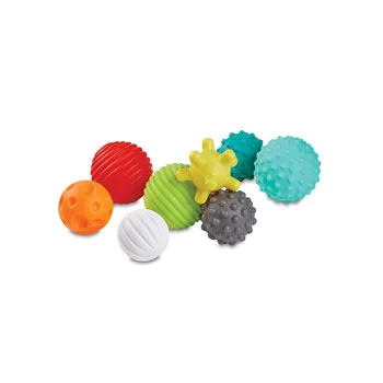 Infantino set gumenih drugara, loptica i kockica 115172-3 Infantino set gumenih drugara, loptica i kockica 115172-3