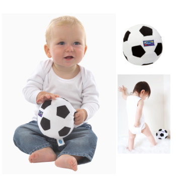 Playgro plišana fudbalska lopta 0112017 Playgro plišana fudbalska lopta 0112017