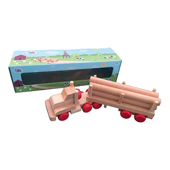 Drveni kamion sa balvanima Drveni kamion sa balvanima