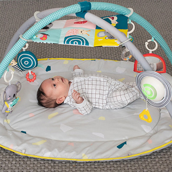 Taf toys podloga sa gimnastikom All Around Me 114055-3 Taf toys podloga sa gimnastikom All Around Me 114055-3